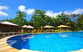 Two Fish Resort Bunaken