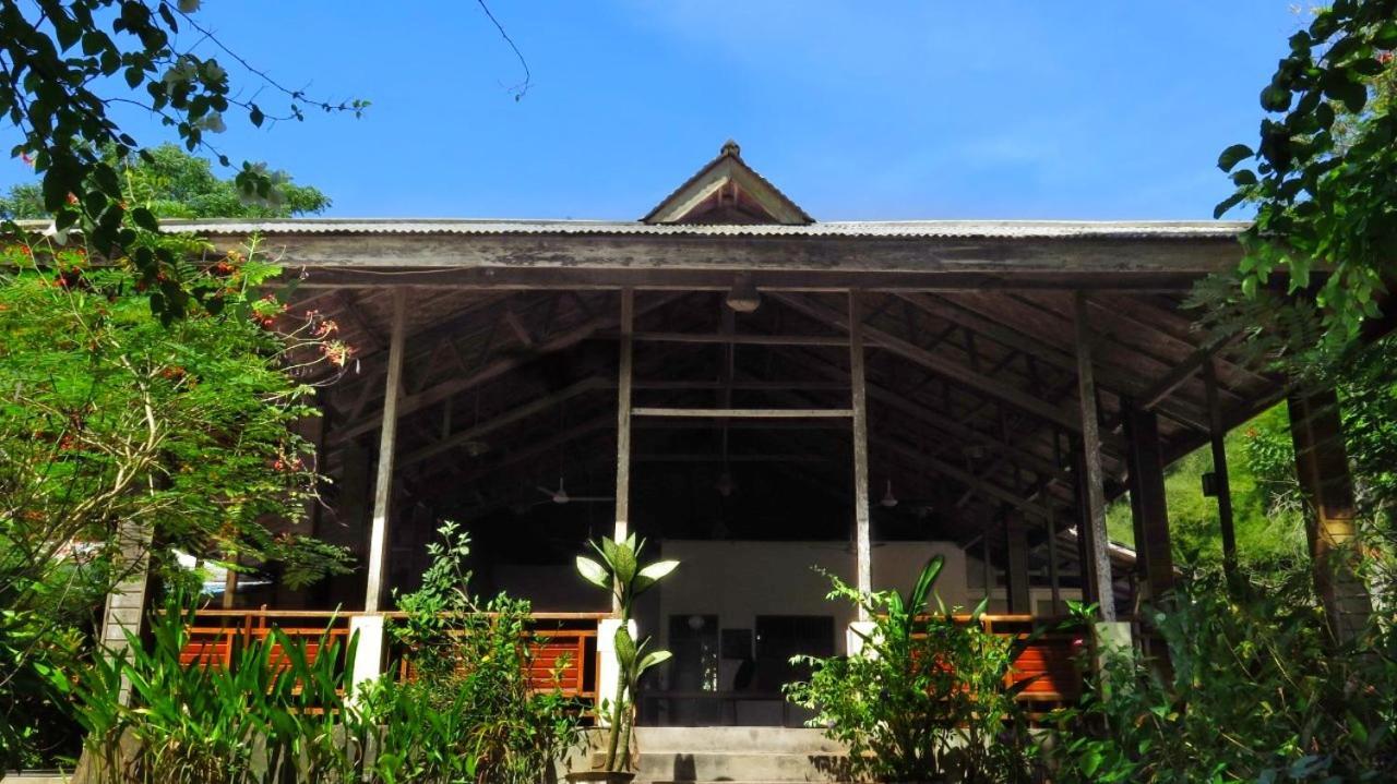 Two Fish Resort Bunaken Bagian luar foto